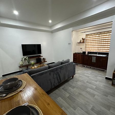 Radiant Retreat Homes Dar es Salaam Esterno foto