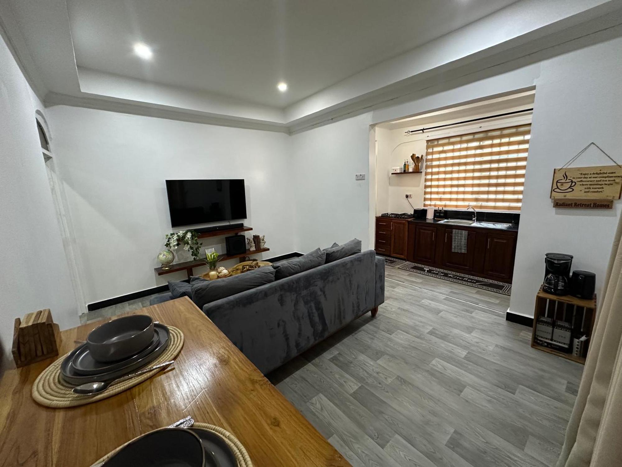 Radiant Retreat Homes Dar es Salaam Esterno foto